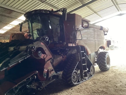 Case IH AXIAL-FLOW 8250 ST5