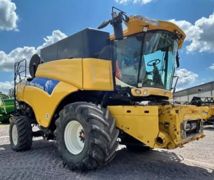 New Holland CR 9.80