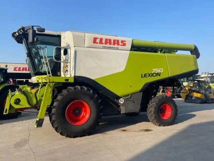 Claas LEXION 750
