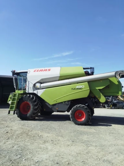Claas TUCANO 480