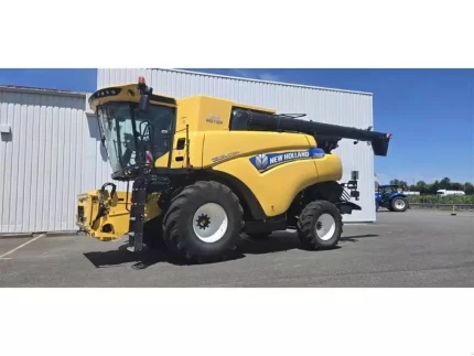 New Holland CR8-80