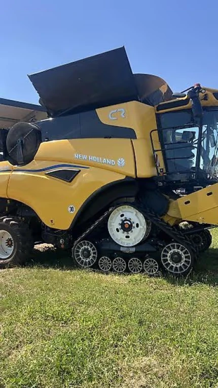 New Holland CR8.90 TRACKS 14.5