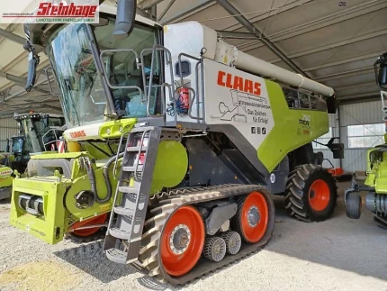 Claas TRION 750 TT
