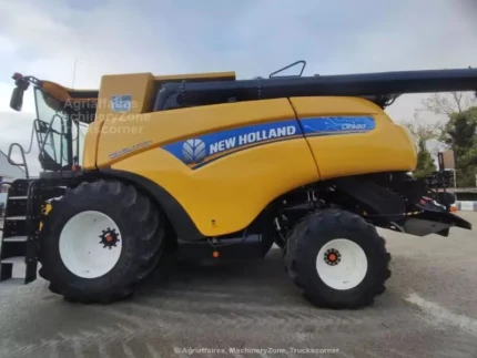 New Holland CR 9.80