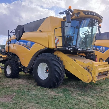 New Holland CX8.70