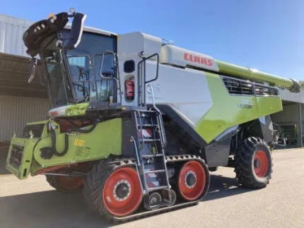 Claas LEXION 7700 TT