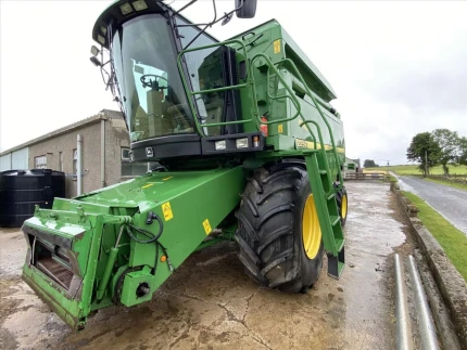 John Deere 2256 HILLMASTER