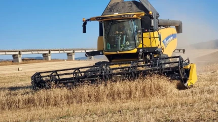 New Holland CX 6.90 LATERALE