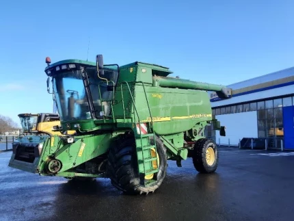 John Deere 9780 CTS HILLMASTER