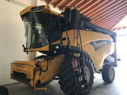 New Holland CX 5090