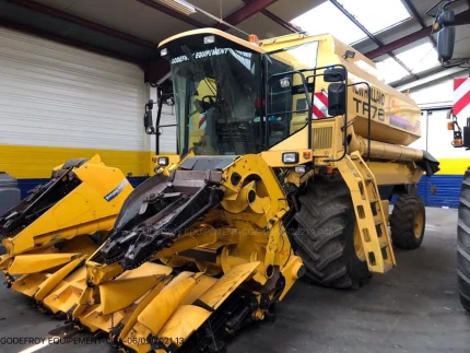 New Holland TF 76