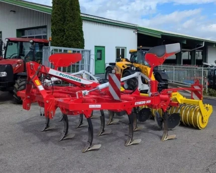 Pottinger SYNKRO 3030 NOVA GRUBBER