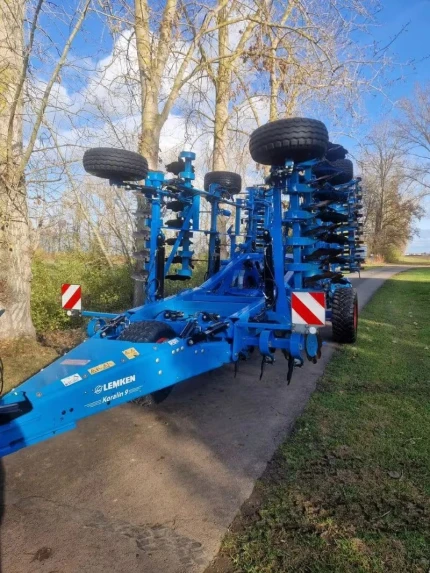 Lemken KORALIN 9 - FLACHGRUBBER