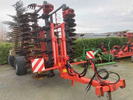 Gregoire Besson DCK 3 600