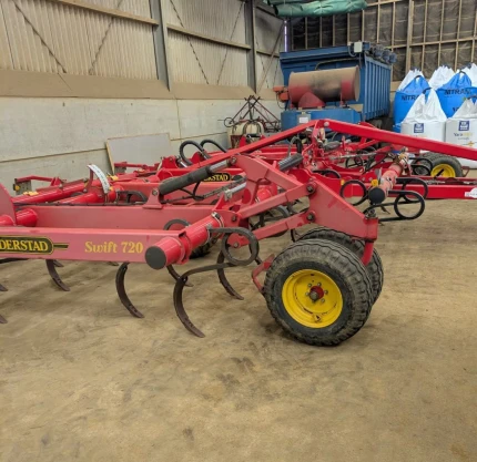 Väderstad SWIFT 720 TRAILED STUBBLE CULTIVATOR, 2012, 7.2 METRE WIDE, FRONT DEPTH WHEELS