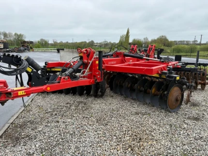 Gregoire Besson COVER XT 70