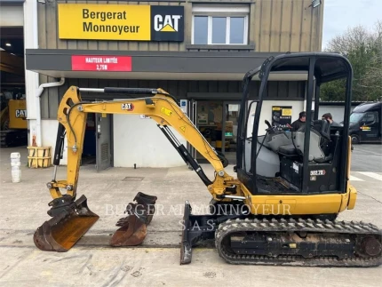Caterpillar 302.7D CR