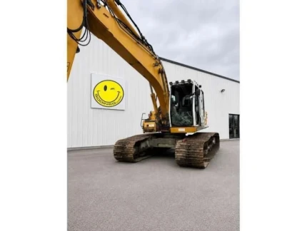 Liebherr R916