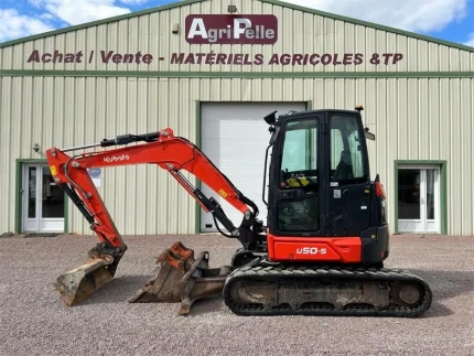 Kubota U50-5