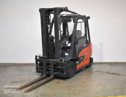 Vis / Elévateur / Sauterelle - 208H - 2022