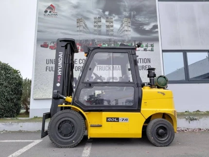 Hyundai 40L-7A