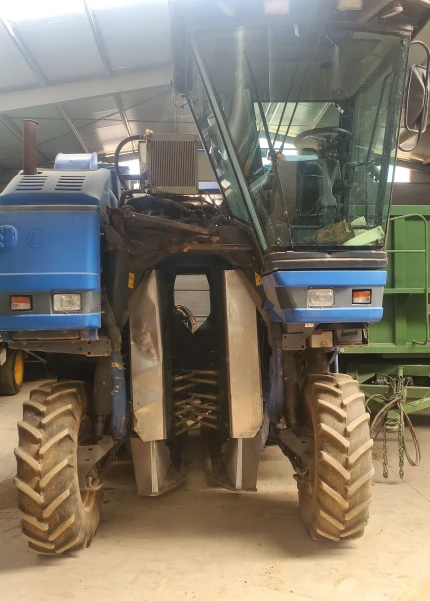 New Holland BRAUD SB56