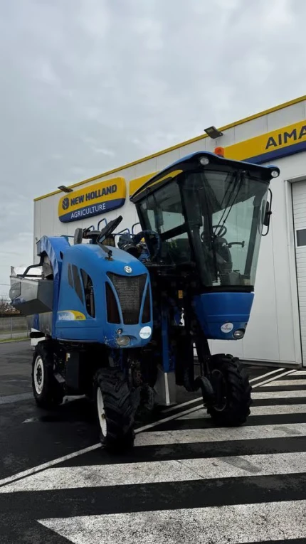 New Holland VM370