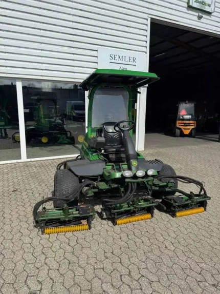 John Deere 8700 A