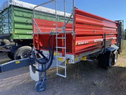 Metal-Fach N280/2 BATALION 10T DUNGSTREUER MISTSTREUER | BE