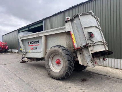Pichon Industries M1450 MUCK SPREADER