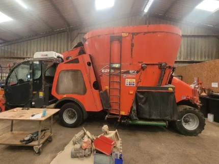 Kuhn SPV 17.1