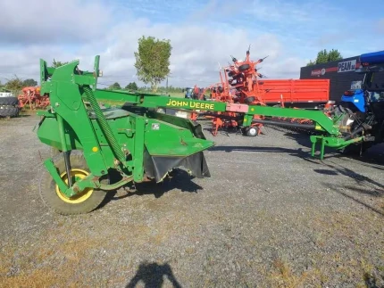 Tracteur agricole - 2009