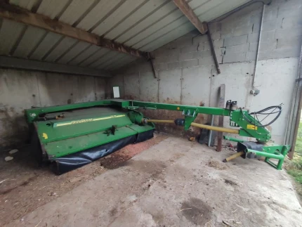 John Deere 1365