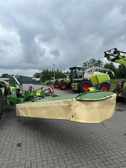 Krone EASYCUT B 890