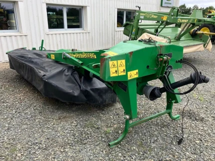 John Deere 328 A