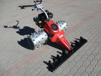 Aebi CC110 STACHELRäDER HYDRO KOMMUNALBALKEN 1,48