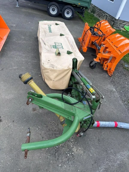 Krone AM 323 S