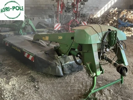 John Deere 331