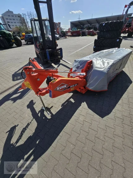 Kuhn GMD 24
