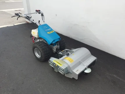 Bertolini B 103 MIT CERRUTI SCHLEGELMULCHER