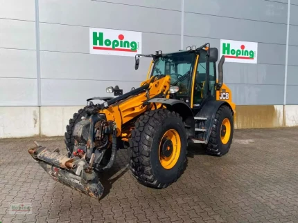 JCB