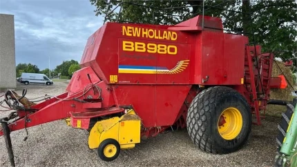 New Holland BB980
