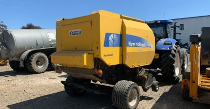 New Holland BR 7060 FF BC AR