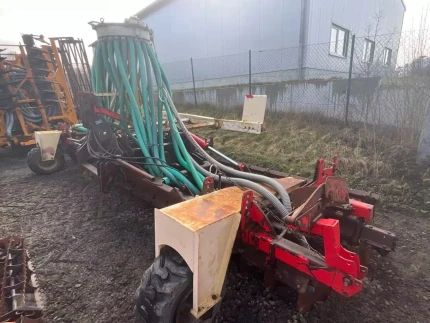 Einbock TWISTER 600 MIT GüLLEVERTEILER