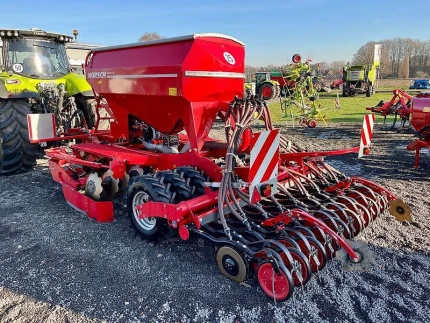 Horsch PRONTO 3 DC, NUR 1.048 HA !