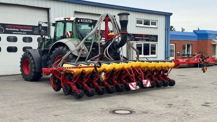 Väderstad TEMPO TPV 12 + FH 2200 MY2022