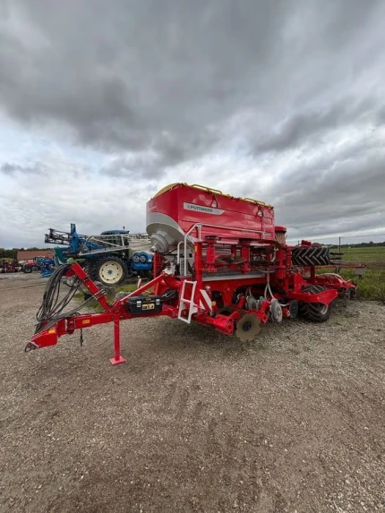 Pottinger TERRASEM V400
