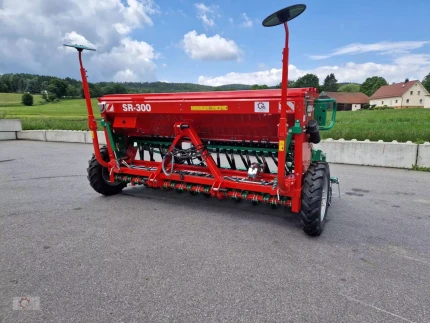 Agromasz SR 300 SäMASCHINE ELEKTRISCHE FAHRGASSENSCHALTUNG