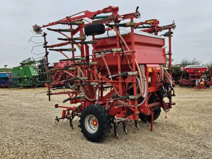 Kverneland TS EVO 6000 TINE DRILL 6 METRE TINESEEDER, 2013
