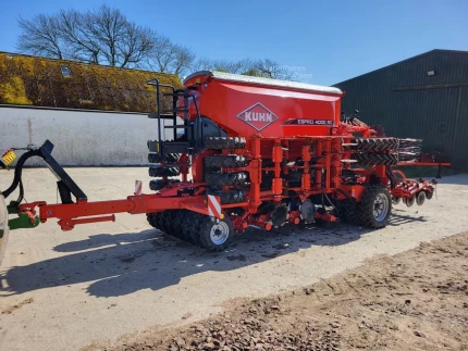 Kuhn ESPRO 4000RC 4 METRE TRAILED GRAIN & FERTILISER DRILL, 2019
